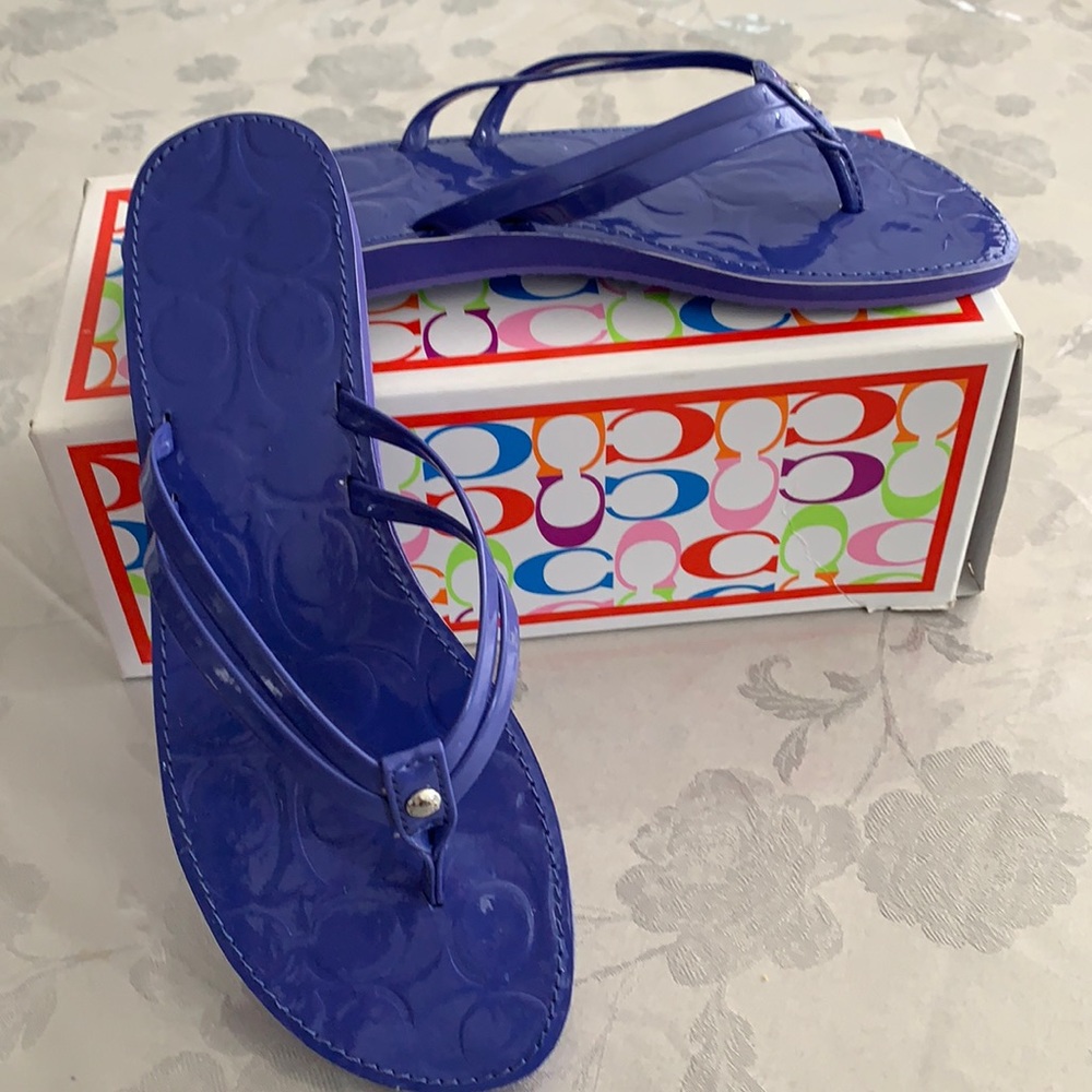 Coach Juney patent leather thong sandals